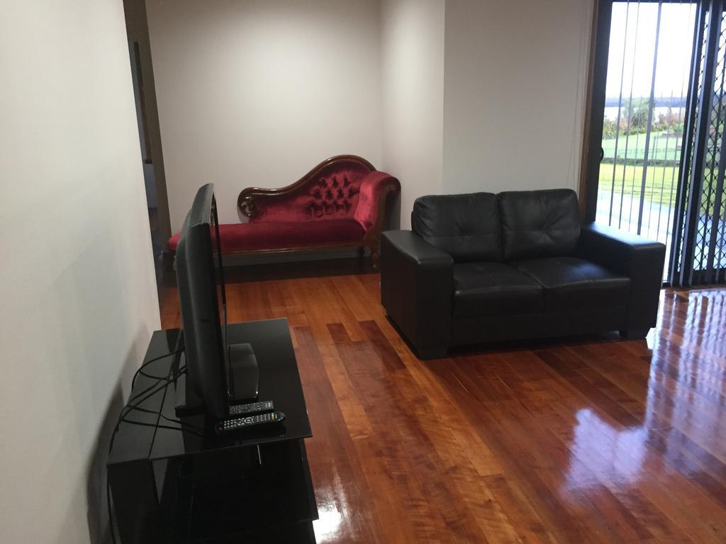 弗拉泽街格伦艾尔公寓酒店 斯特拉恩 外观 照片